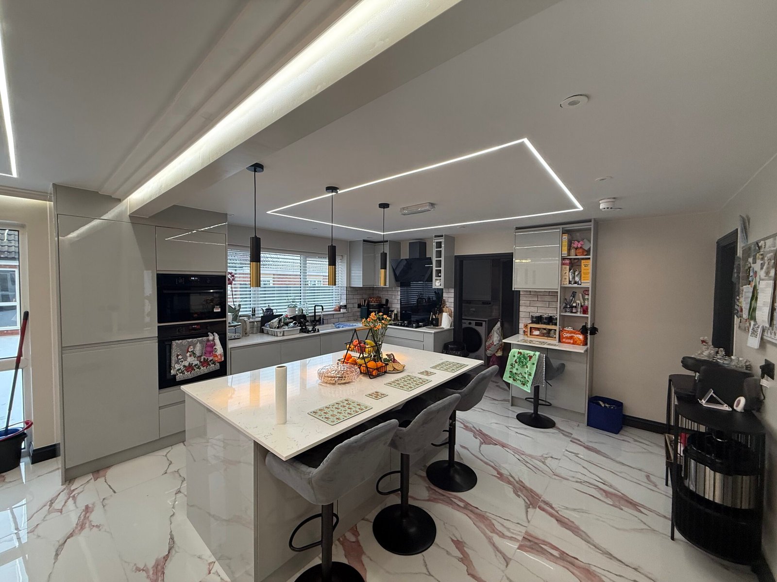 Elite Build completed home renovation and improvement projects in Birmingham and the West Midlands, including kitchen renovations, bathroom refurbishments, bespoke interiors, media walls, and garage conversions.